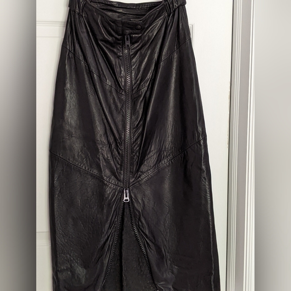 Butter Soft Leather Midi Skirt - Picture 3 of 13